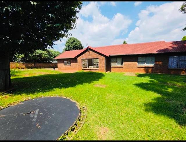 3 BEDROOM HOUSE FOR SALE IN FLORIDA